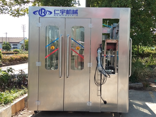 矿泉水三合一灌装机 矿泉水三合一灌装机